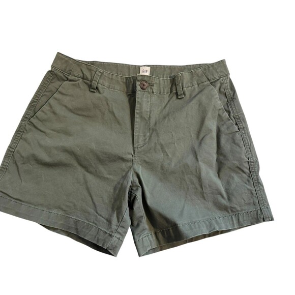 GAP Women’s 5" Khaki Chinos Shorts Size 8 Army green Stretch Preppy Vacation EUC - Picture 1 of 8